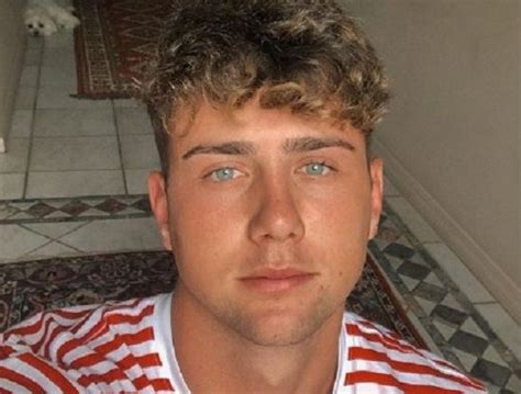 how tall is harry jowsey|Harry Jowsey Height, Weight, Age, Body Statistics